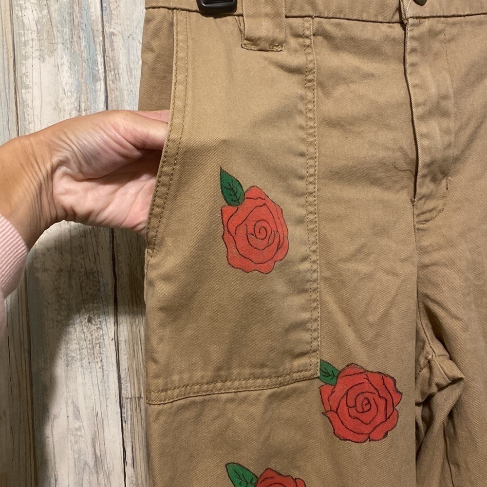 Street Wear Society | Tan Jogger Pants With Red Rose Decor | size Medium - Picture 3 of 6